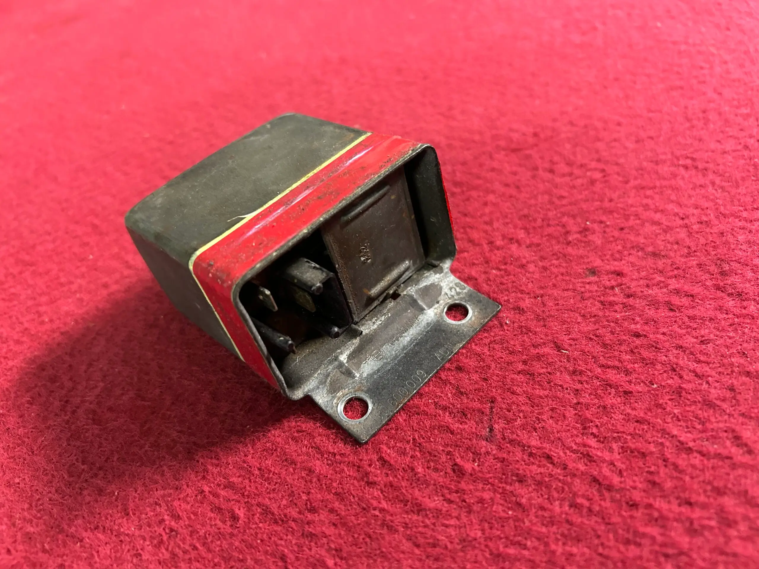 Lamborghini Espada voltage regulator #50-1